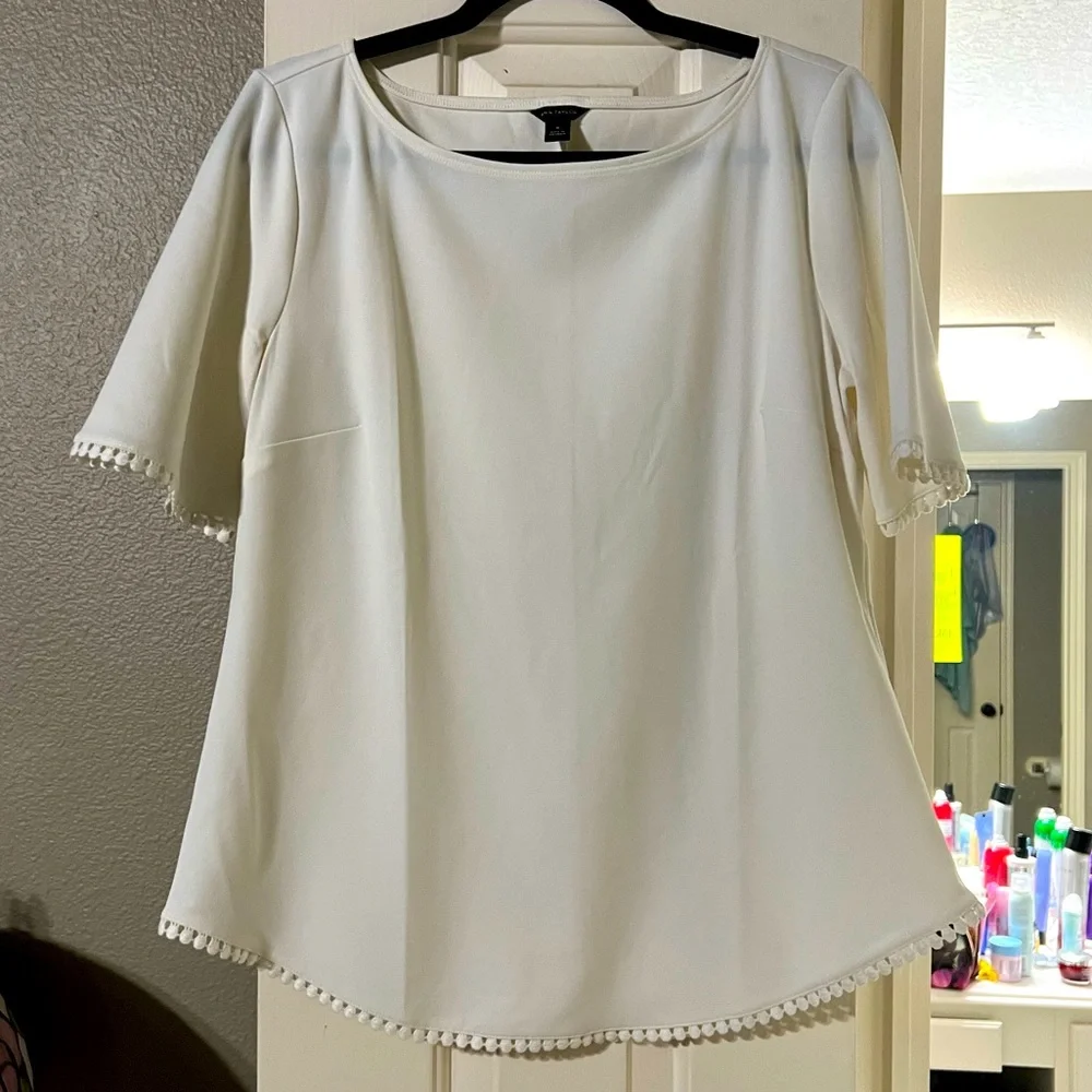 Ann Taylor Ivory Short Sleeve Top with Cute Trim - Picture 2 of 6